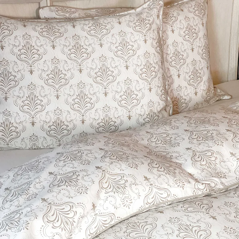 Bamboo Duvet Cover with Shams 3 Piece Set - Full/Queen, Damask (New - Final Sale)